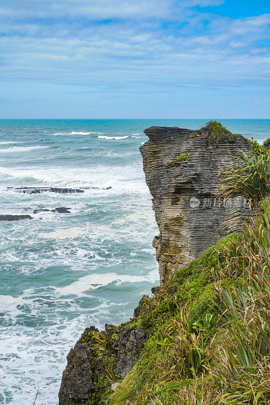 Punakaiki Pancake Rocks and Blowholes Walk, Paparoa国家公园，新西兰